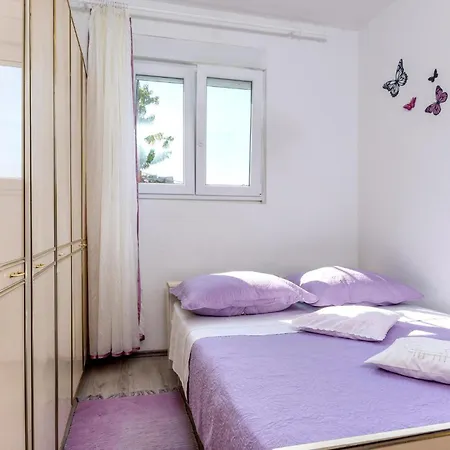 2 Bedroom Beautiful In Apartman *