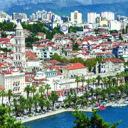 2 Bedroom Beautiful In * Podstrana